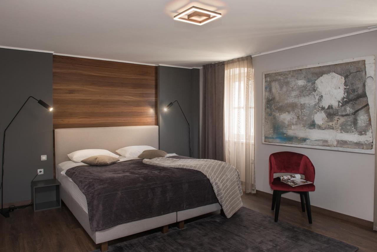 Boutique Rooms Mirabilis สกราดิน ภายนอก รูปภาพ