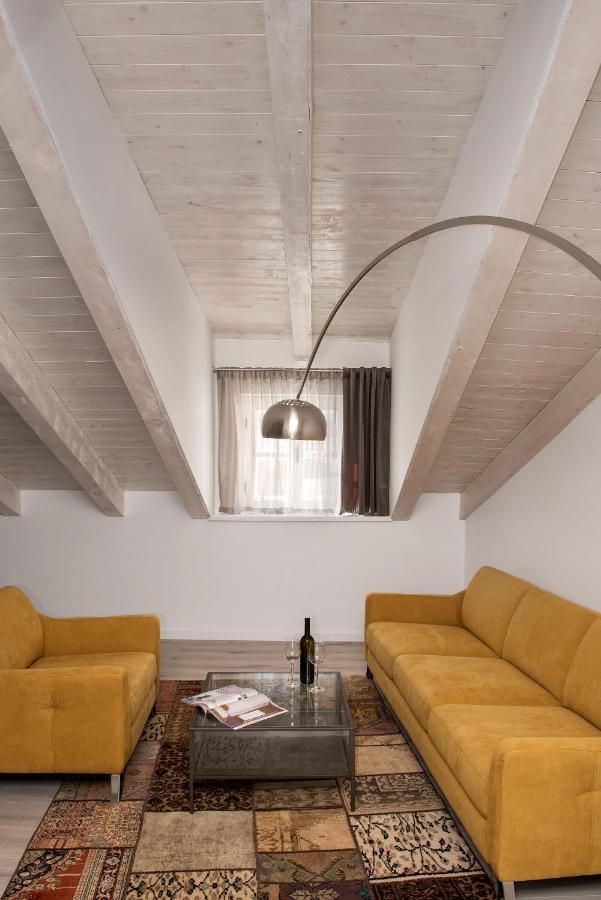 Boutique Rooms Mirabilis สกราดิน ภายนอก รูปภาพ